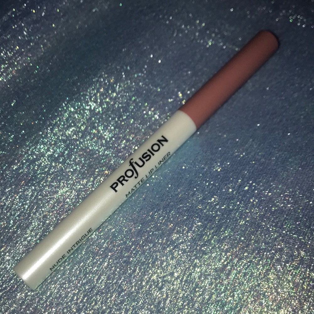 3x Profusion Cosmetics Matte Lip Liner in Nude Intrigue